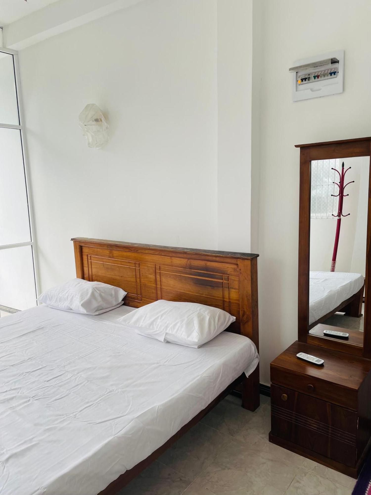 Star Village Hostel 康提 外观 照片